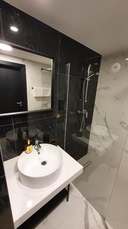 Gold Horizon Apartament Solny Resort Z Klimatyzacja I Garazem Колобжег Екстериор снимка