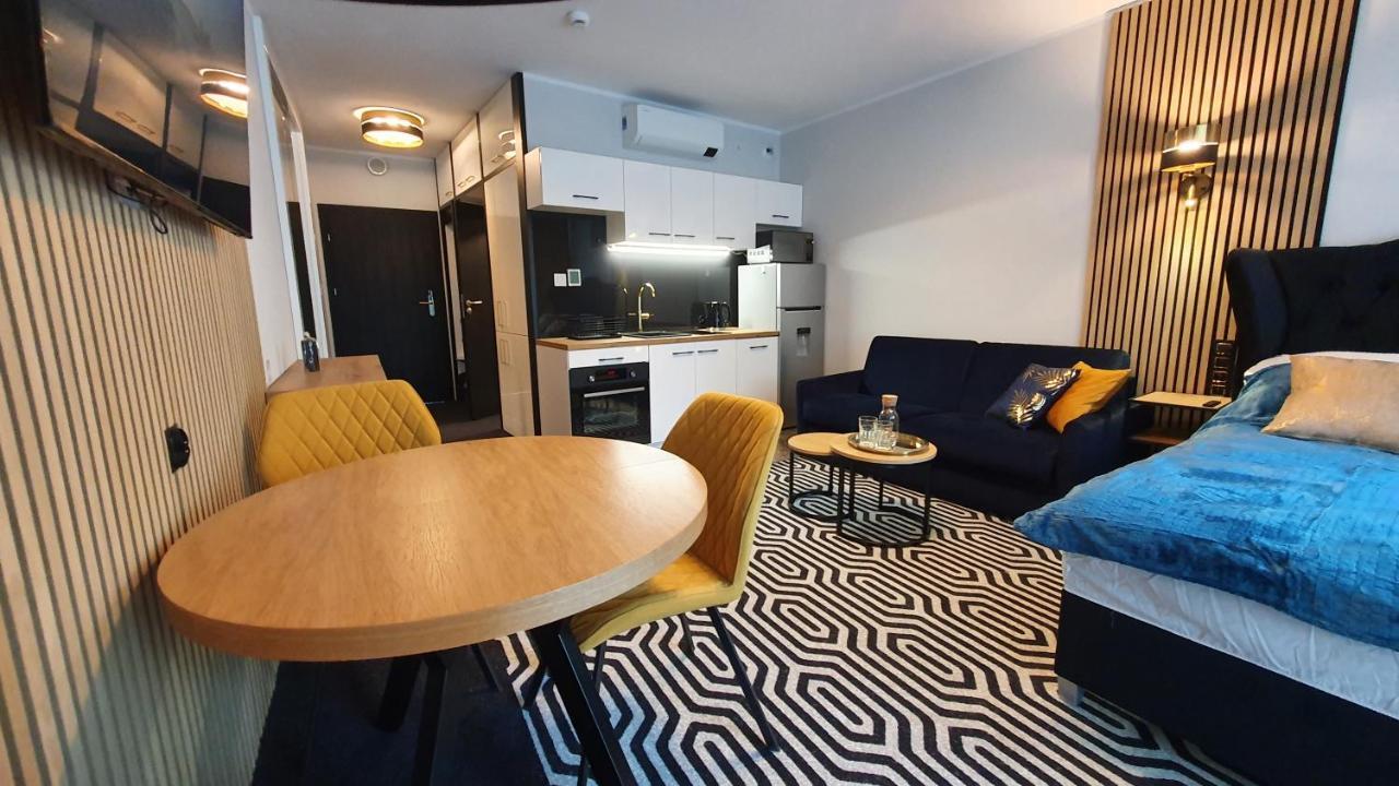 Gold Horizon Apartament Solny Resort Z Klimatyzacja I Garazem Колобжег Екстериор снимка