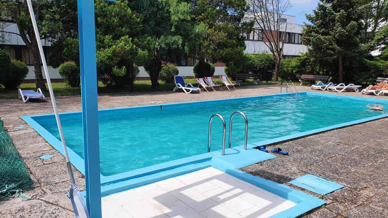 Gold Horizon Apartament Solny Resort Z Klimatyzacja I Garazem Колобжег Екстериор снимка