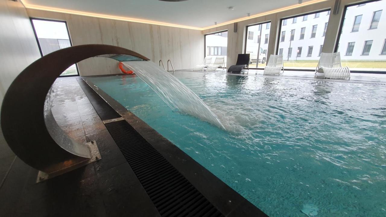 Gold Horizon Apartament Solny Resort Z Klimatyzacja I Garazem Колобжег Екстериор снимка